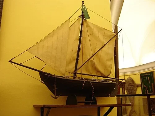The Galleon Model — Torre del Oro audio guide stop