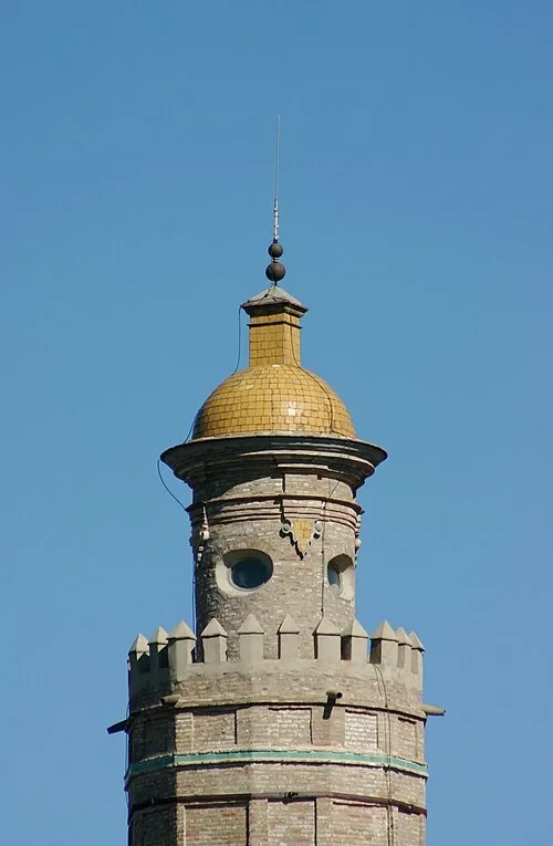 The Golden Lantern Dome — Torre del Oro audio guide stop