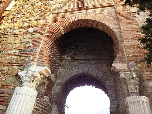 Gate of the Columns — Alcazaba de Málaga audio guide stop