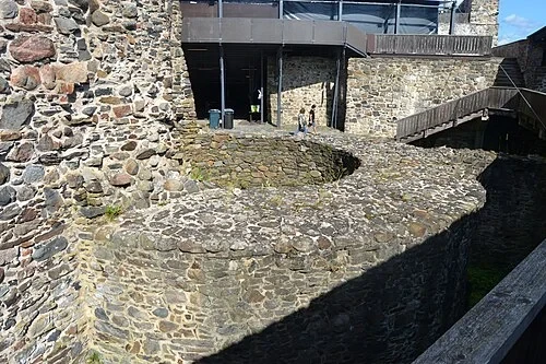 Ruins of Saint Erik's Tower — Olavinlinna audio guide stop