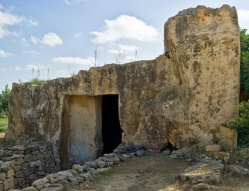 Royal Tomb 1 at Paphos — Tombs of the Kings audio guide stop