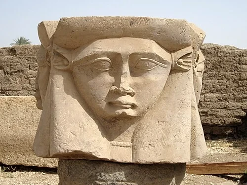 Chapiteau de la Déesse — Dendera Temple complex