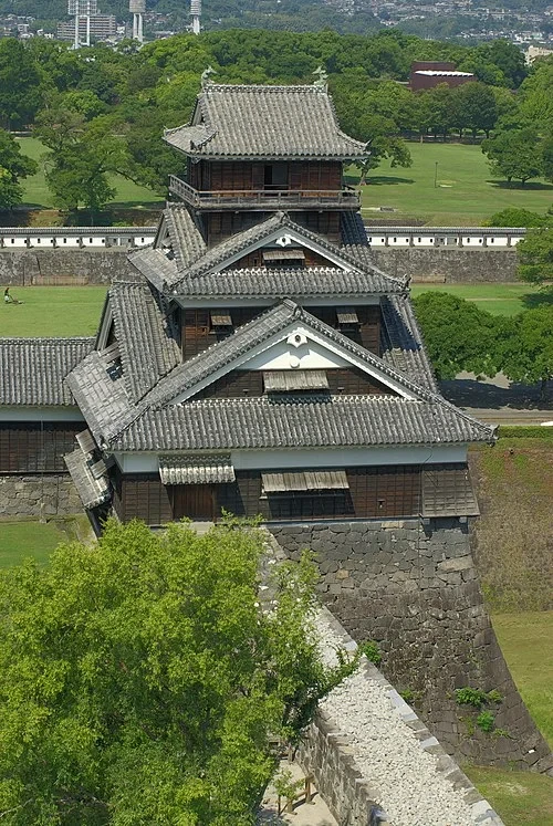 Le grand survivant — Kumamoto-jō