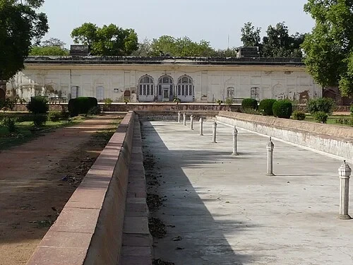 Les Pavillons Royaux — Safdarjung's Tomb
