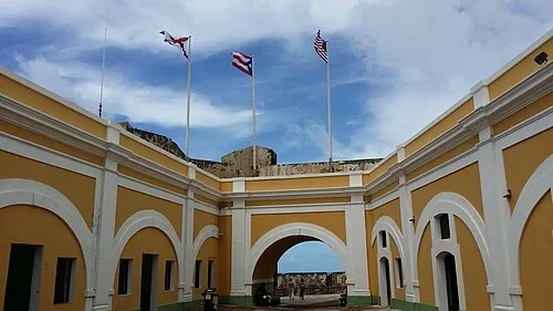 La Cour Principale — Castillo San Felipe del Morro