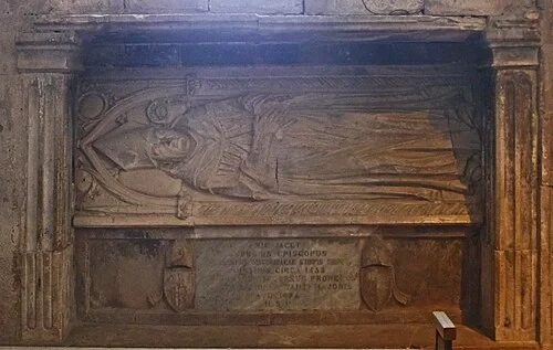 The Episcopal Tombs — Katedrala sv. Jakova audio guide stop